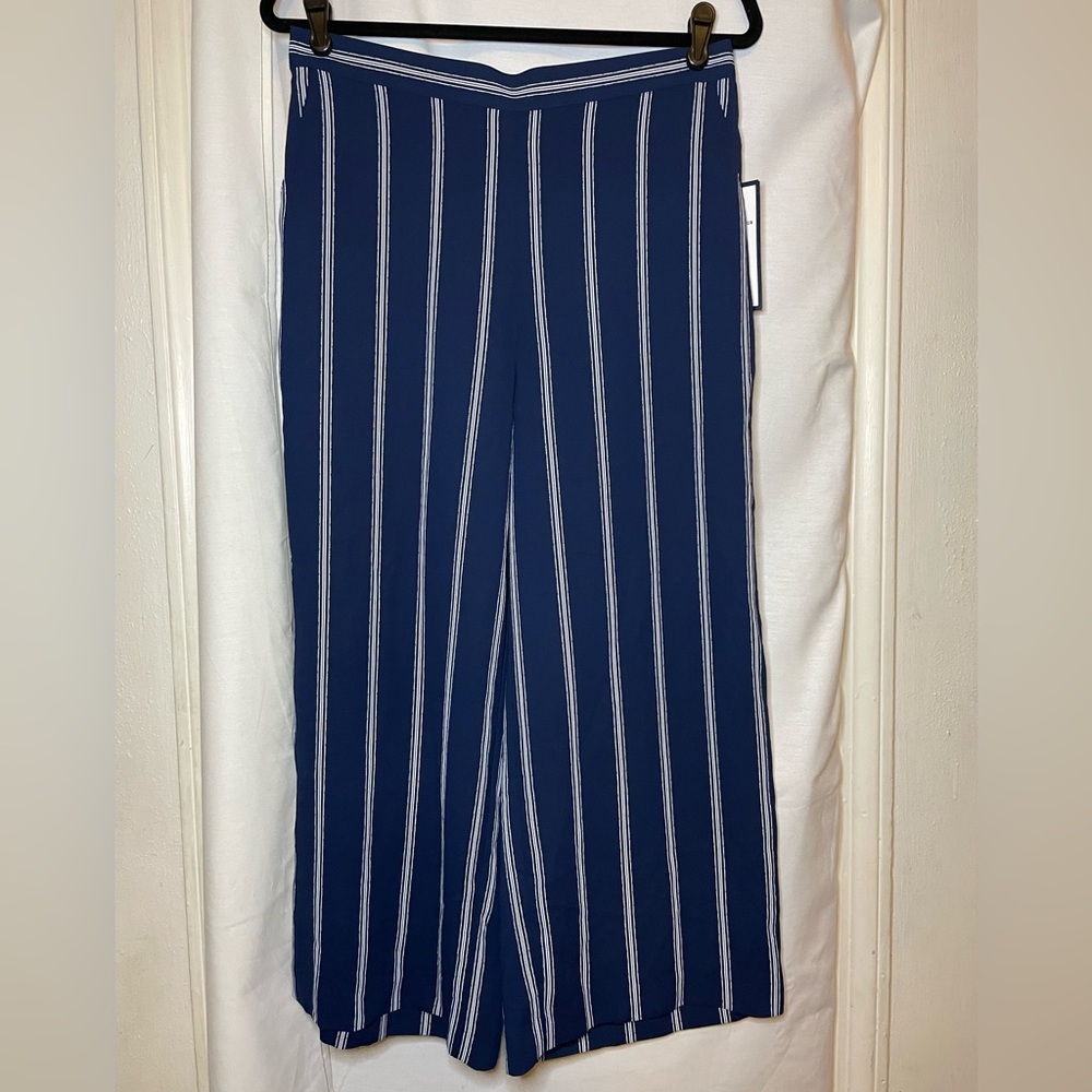 NWT Charter Club Navy Blue w/ White Stripe Trouser Crop Pant w Stretch Size M